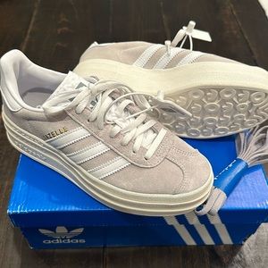 Adidas gazelle women’s shoes